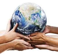 hands holding the earth